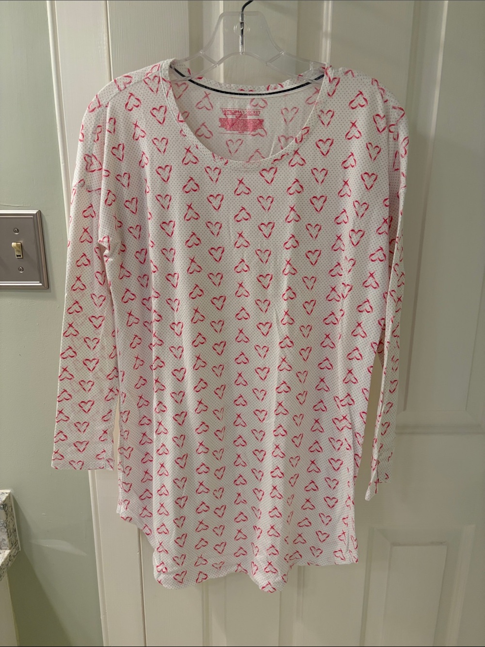 Victoria’s Secret White Long-Sleeve Pajama Night Shirt with Pink Heart Print